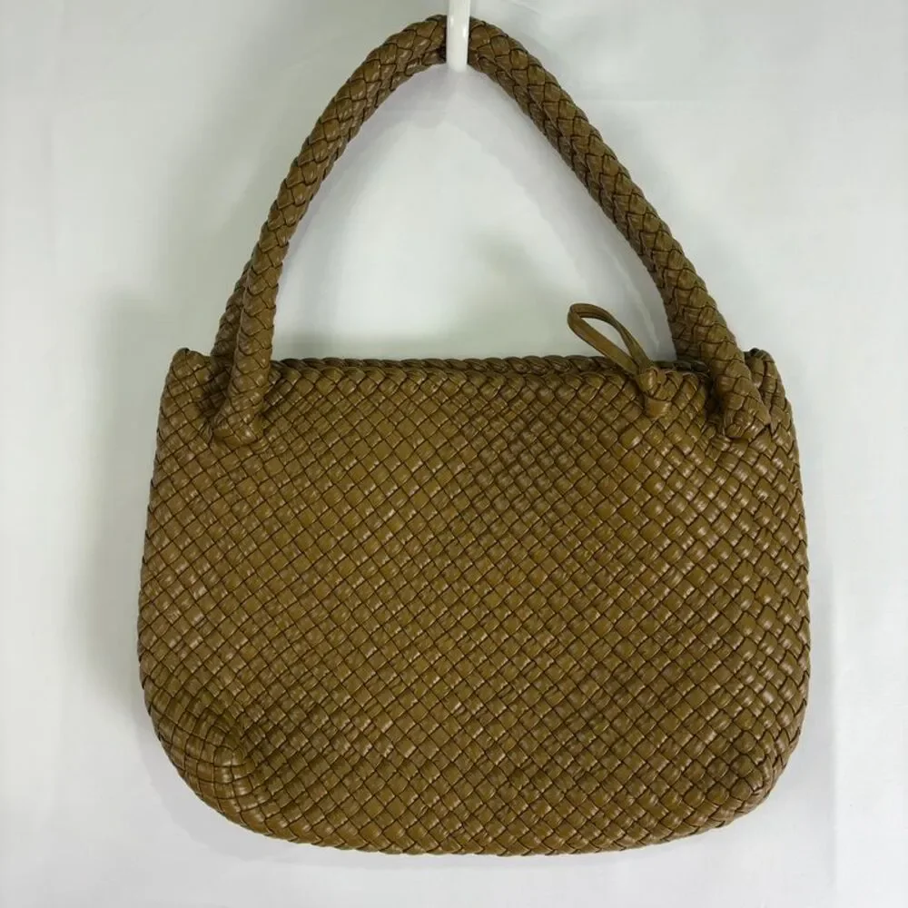 Bottega Veneta Tan Intrecciato Woven Shoulder Bag with Gold Button - Picture 4 of 8